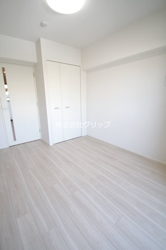 スクエアシティ横濱山手の洋室