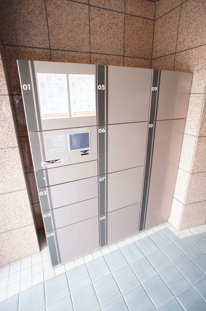 エクセルグランデ高洲のその他共用部分|不在時も受取可能。便利な宅配ロッカー。