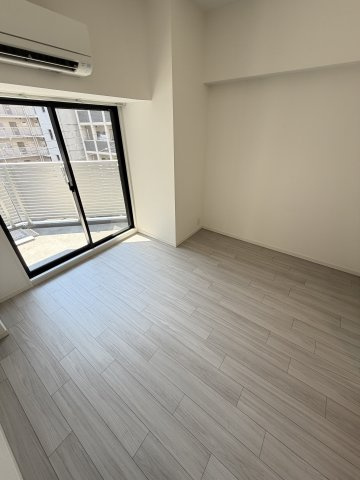 S-RESIDENCE阿波座bouncyの居間・リビング