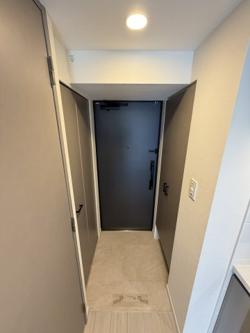 S-RESIDENCE阿波座bouncyの玄関