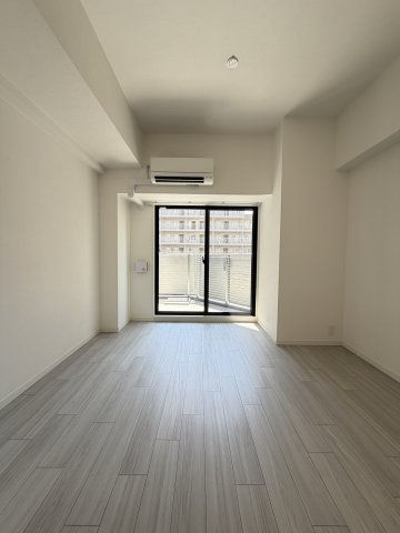 S-RESIDENCE阿波座bouncyの居間・リビング