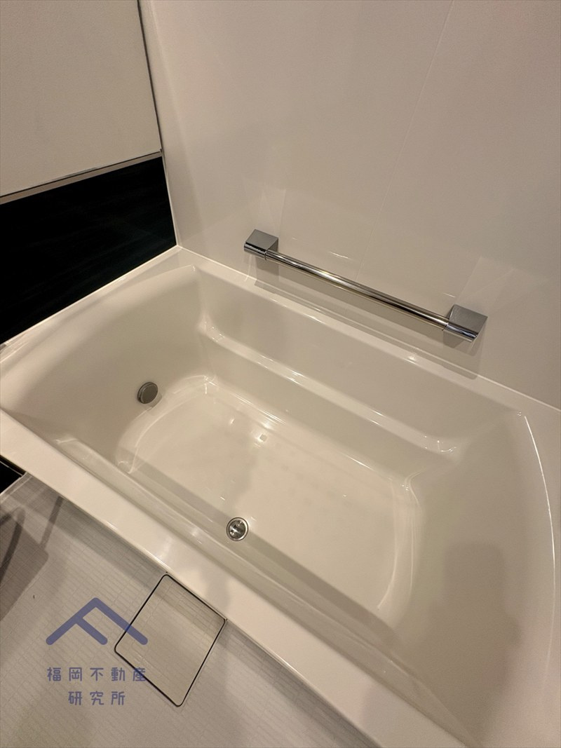 コスモ警固ロイヤルフォルムの浴室