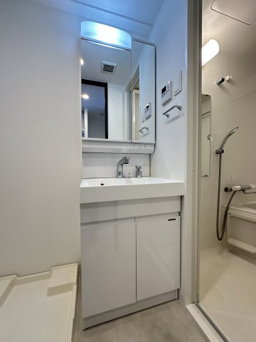 S-RESIDENCE大阪同心の洗面所
