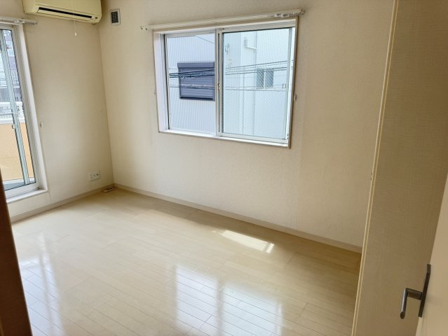 静岡市　駿河区　馬淵1丁目　中古住宅　3LDKの洋室