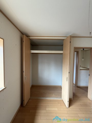 平塚市岡崎　中古戸建の収納