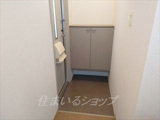 エスポワール多川の玄関