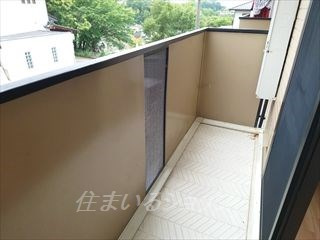 エスポワール多川のバルコニー