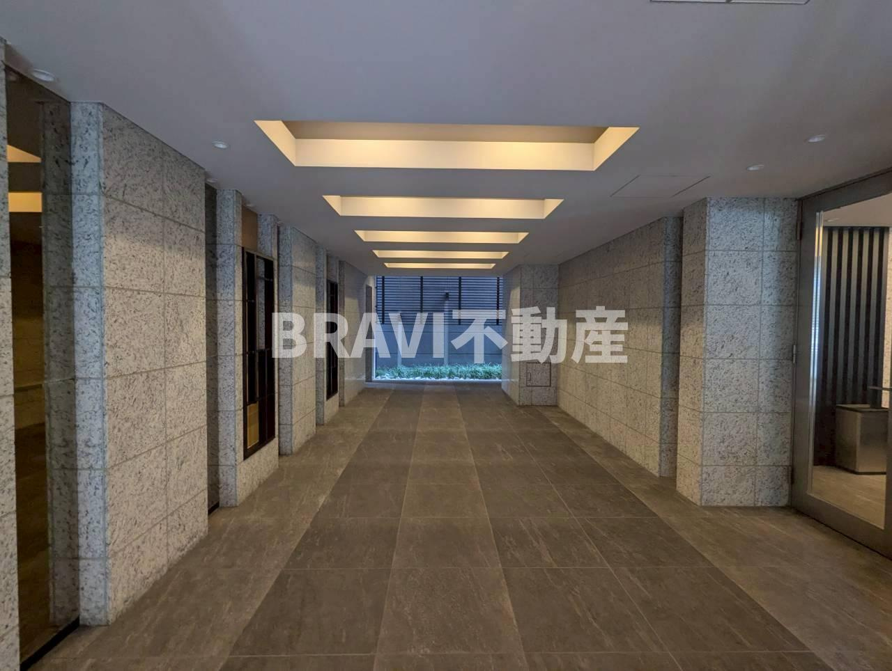シエリア大手前 BRAVI不動産のエントランス
