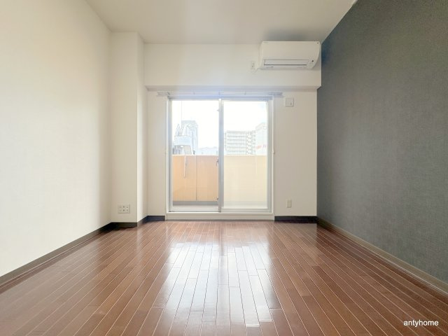 KDXレジデンス難波　仲介手数料無料の寝室