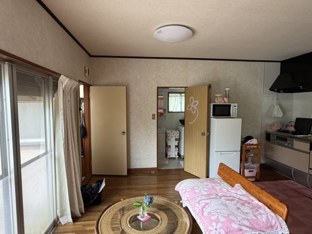 函南町　伊豆エメラルドタウン別荘地のキッチン