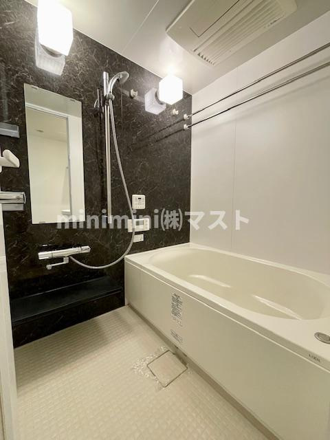 プレサンス松屋町駅前デュオの浴室