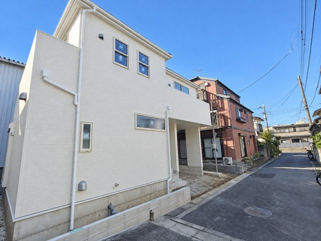 三郷市　鷹野1丁目　新築戸建　全1棟