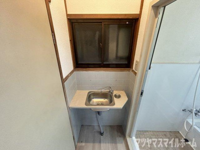 【洗面所】 | 寺川5丁目貸家