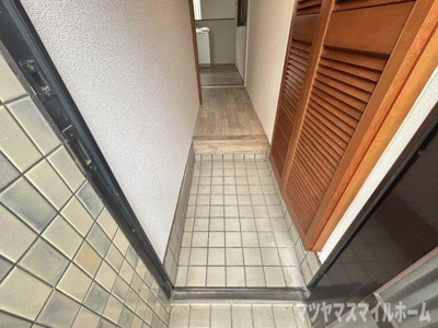 【玄関】 | 寺川5丁目貸家