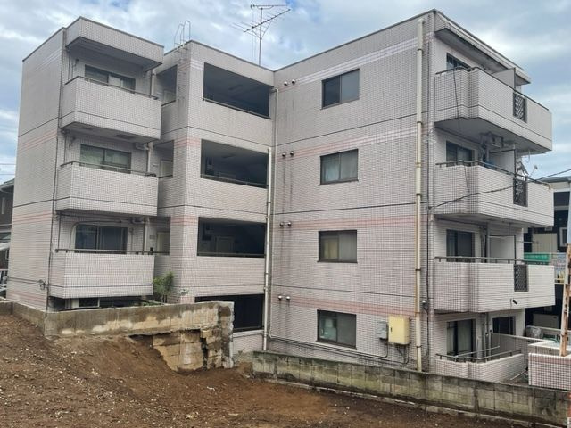 クレストパレス柏の外観