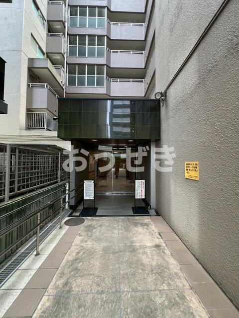 トーア川崎マンションのエントランス