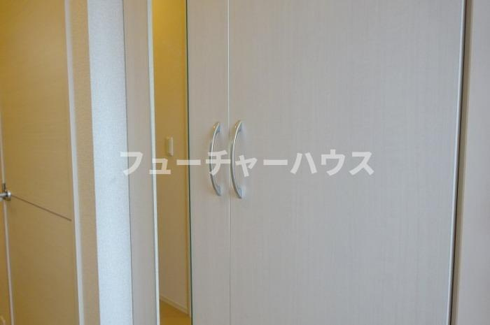 大黒屋　十弐番館の玄関