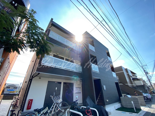 鎌倉市岡本２丁目の賃貸マンションの外観