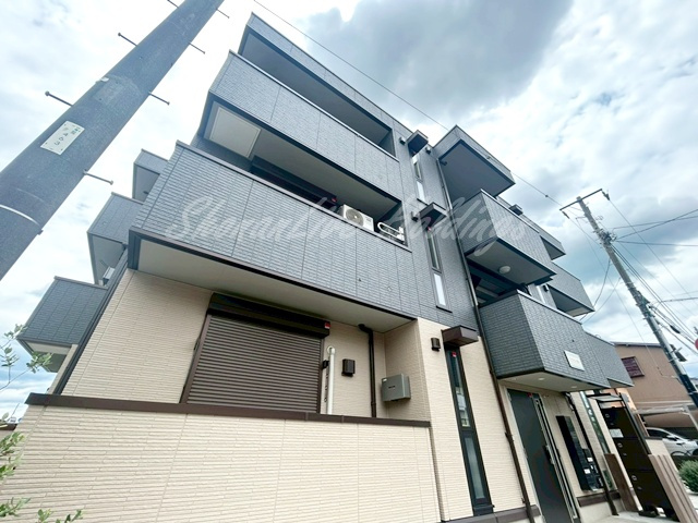 平塚市夕陽ケ丘のアパート