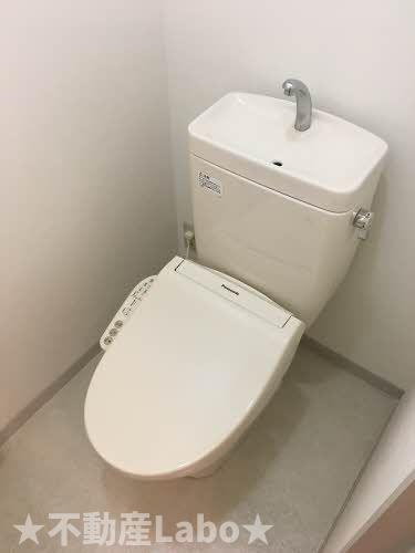 シャーメゾン沖洲 ５番館のトイレ