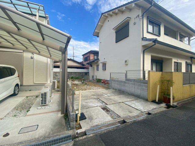昆陽南3丁目の外観|物件のことはもちろん、教育施設・スーパー・商業施設・公園・公共機関といった周辺の住環境も車でご案内します。ぜひ現地で暮らしやすさなどイメージしてください！（R7.10撮影）