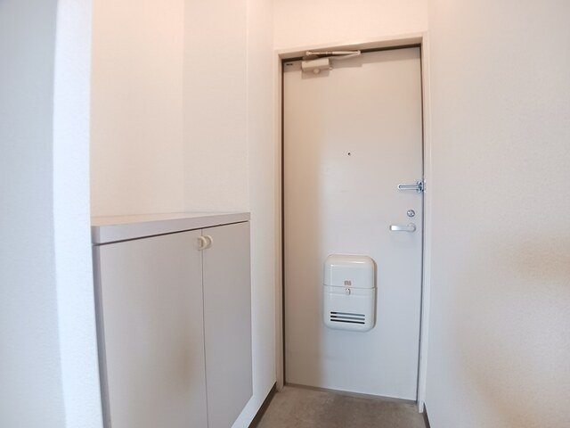 ドミール鳥井Ａの玄関|毎日通る玄関はこちらです