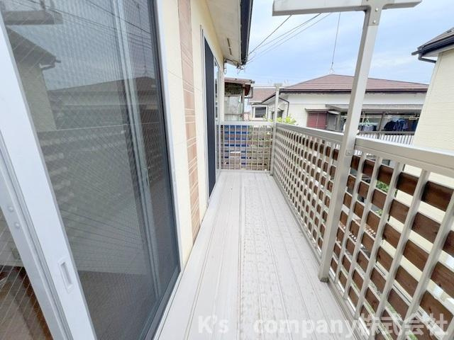 ◎高座郡寒川町中瀬　中古戸建のバルコニー|2部屋続きの広いバルコニー☆