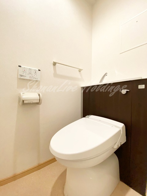 藤沢市弥勒寺１丁目の賃貸マンションのトイレ|清潔感のあるトイレです