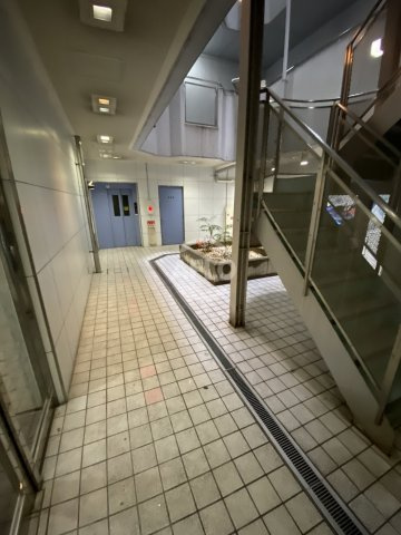 ポム・ド・パン松屋町のロビー|ポム・ド・パン松屋町　ロビー