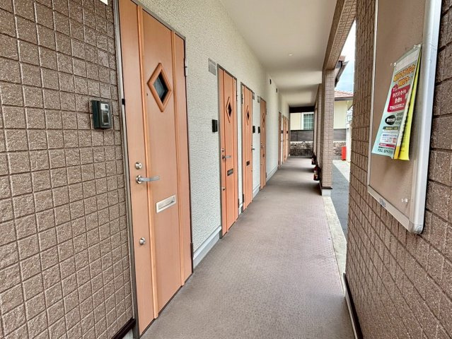 アグレアーブルのエントランス