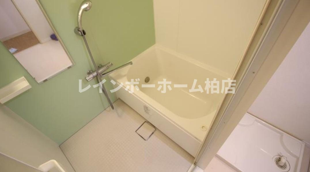 【仲介手数料：50％OFF】対象物件！の浴室|追い焚き機能があります