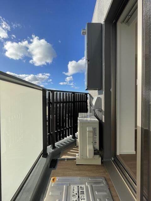 ＳＨＯＫＥＮ　Ｒｅｓｉｄｅｎｃｅ横浜鶴見Ⅲのバルコニー