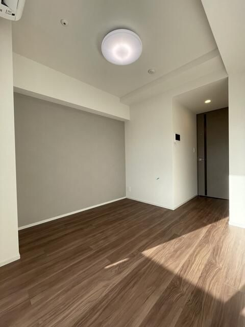 ＳＨＯＫＥＮ　Ｒｅｓｉｄｅｎｃｅ横浜鶴見Ⅲの居間・リビング