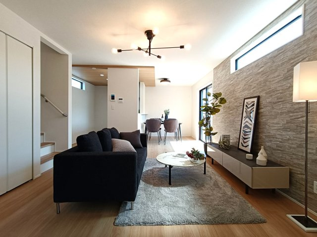 八潮市　大瀬　新築戸建　全2棟の居間・リビング|施工例です