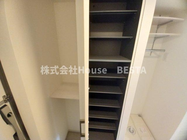 リブリ・中山手の収納