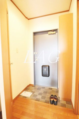 【玄関】 | ラヴィール | 玄関です。