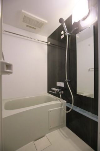 クレヴィスタ品川西大井の浴室