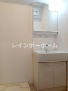 川越市砂新田１丁目のアパートの洗面所