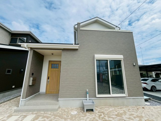 【いろどりアイタウン】　栃木市大宮町　22-P2　全3邸の外観|〇３号棟　外観〇
広々LDK19.66帖！全居室6帖以上、ゆとりある間取りです♪
2026年7月撮影
