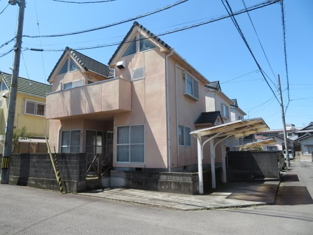 松山市溝辺町　中古戸建　３ＬＤＫ