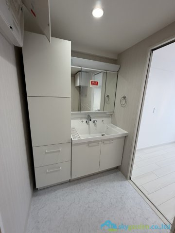 レクセルガーデン鶴巻温泉の独立洗面台