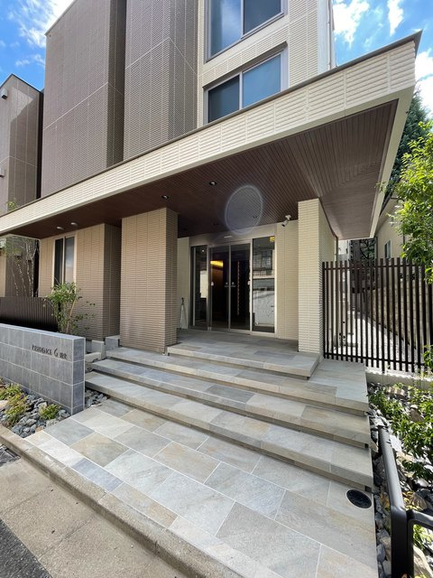 Ｒｅｓｉｄｅｎｃｅ　Ｇ　経堂のエントランス|オシャレなオートロック付きのエントランス