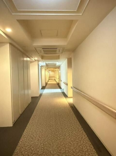 東京ツインパークス　レフトウィングのロビー