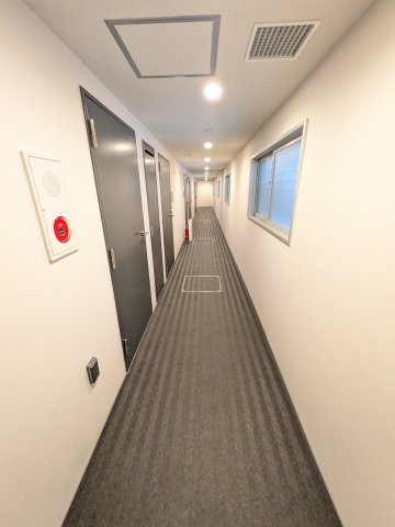 RELUXIA武蔵中原のロビー