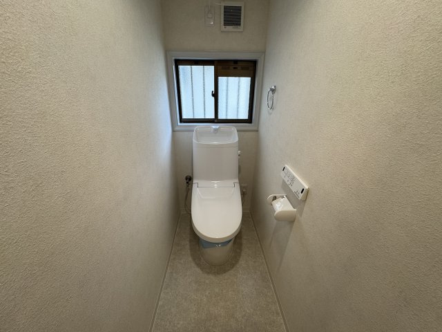神戸市西区富士見が丘１丁目戸建のトイレ
