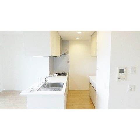 藤沢市辻堂神台１丁目の賃貸マンションのキッチン