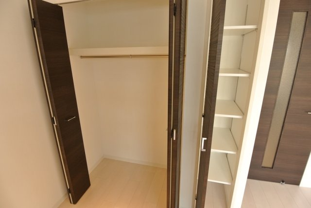 フジマン北梅田の収納