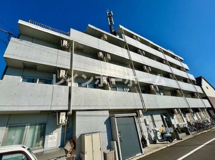 シャンブル英美の外観