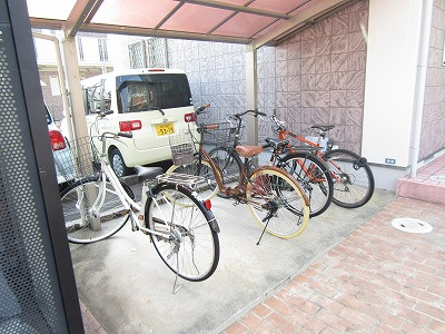 ネオメゾン小山の周辺