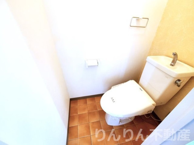 【トイレ】 | サンステージ山城 | 落ち着いたトイレです